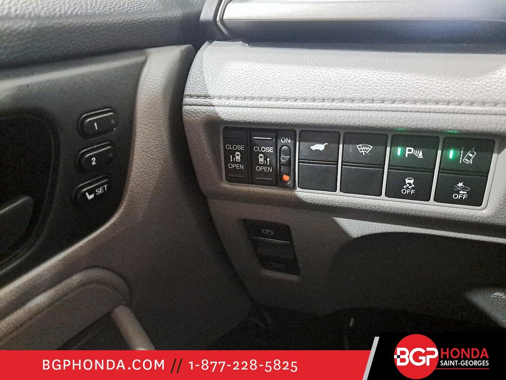 Honda Odyssey EX-L NAVY 2019 à Saint-Georges, Québec - 20 - w1024h768px