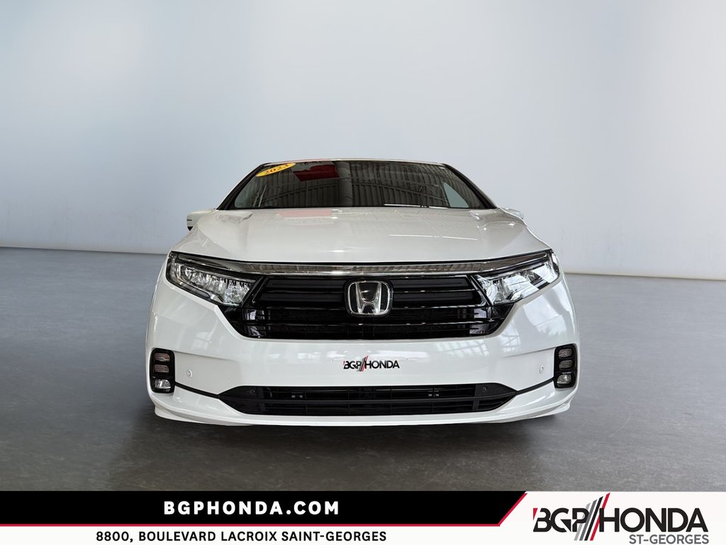 2023 Honda Odyssey Touring 8-Passenger in Saint-Georges, Quebec - 2 - w1024h768px
