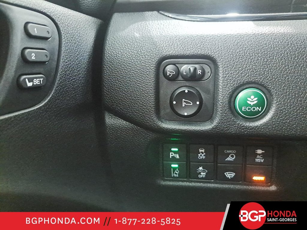 2017 Honda Ridgeline TOURING in Saint-Georges, Quebec - 19 - w1024h768px