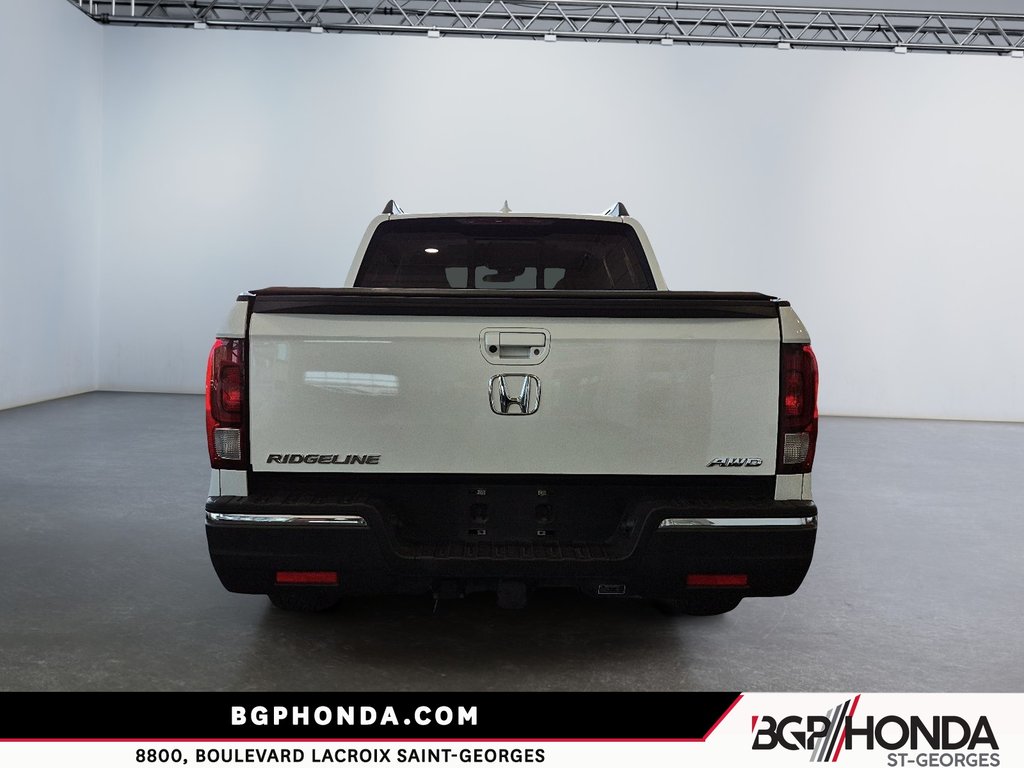 Honda Ridgeline SPORT 2017 à Saint-Georges, Québec - 3 - w1024h768px