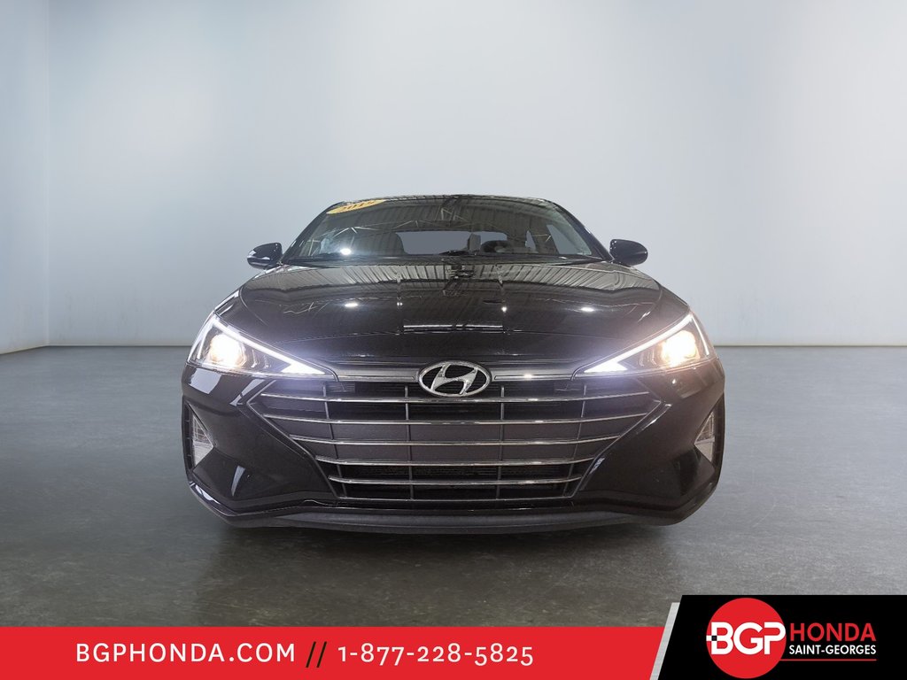 2019  Elantra Preferred in Saint-Georges, Quebec - 2 - w1024h768px