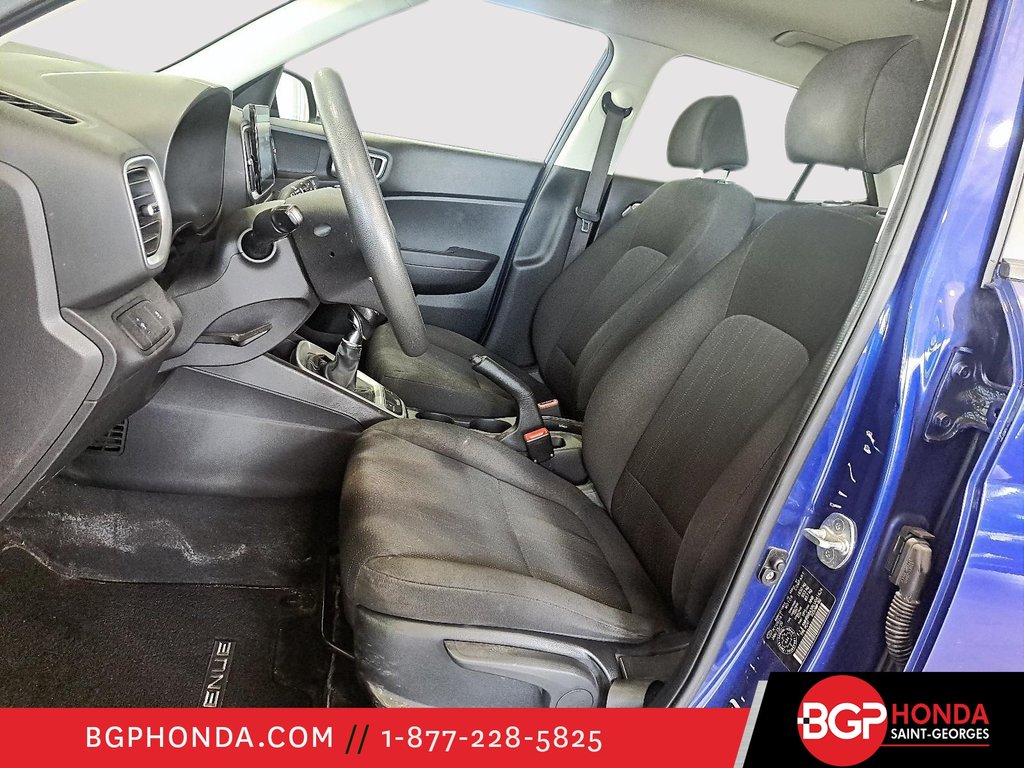 2020 Hyundai Venue ESSENTIEL in Saint-Georges, Quebec - 9 - w1024h768px