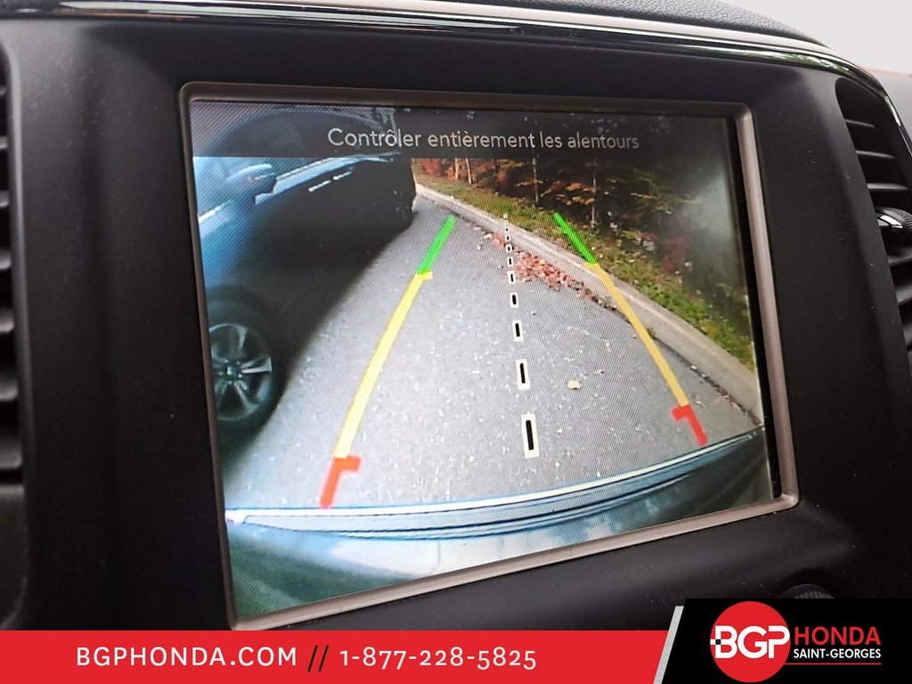 2017 Jeep Grand Cherokee OVERLAND in Saint-Georges, Quebec - 18 - w1024h768px