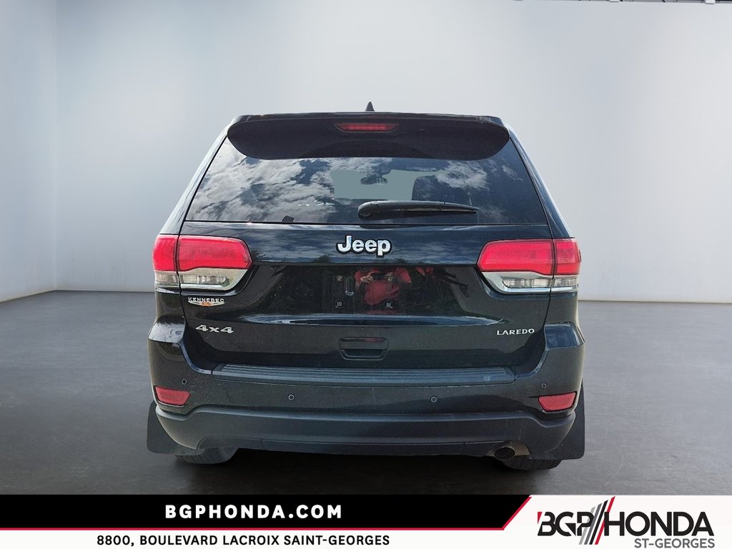 2018 Jeep Grand Cherokee LAREDO in Saint-Georges, Quebec - 3 - w1024h768px
