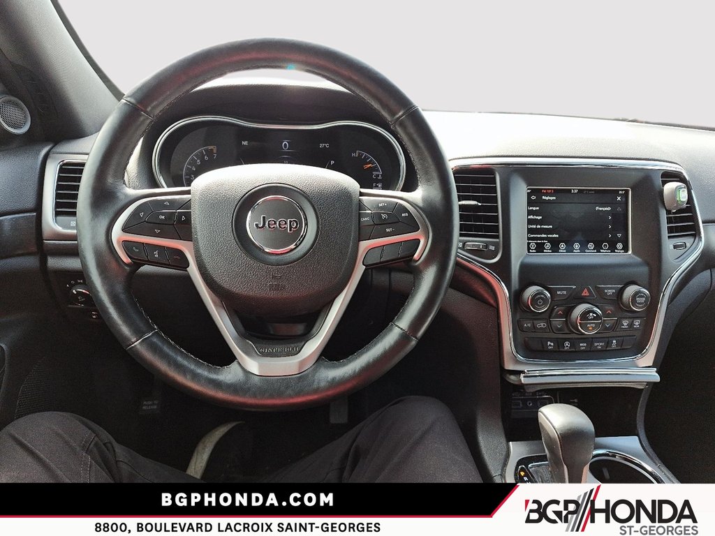 2018 Jeep Grand Cherokee LAREDO in Saint-Georges, Quebec - 10 - w1024h768px