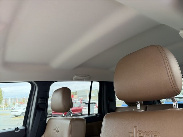 Jeep Liberty LIMITED 2011 à Saint-Georges, Québec - 6 - w1024h768px