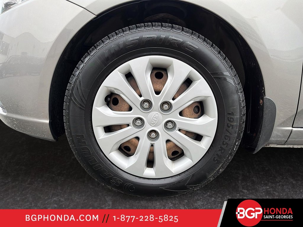Kia Forte LX 2012 à Saint-Georges, Québec - 8 - w1024h768px
