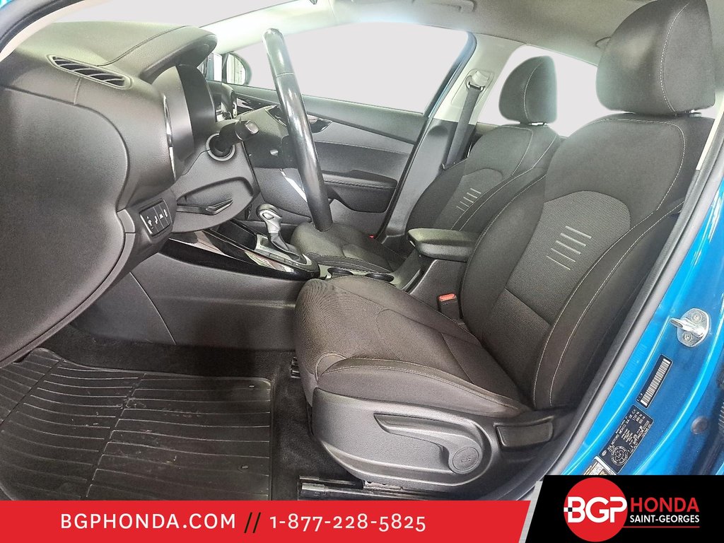 Kia Forte EX 2021 à Saint-Georges, Québec - 9 - w1024h768px