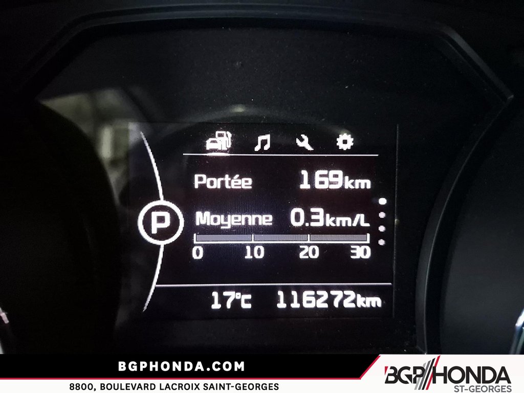 2016 Kia Sedona LX in Saint-Georges, Quebec - 14 - w1024h768px