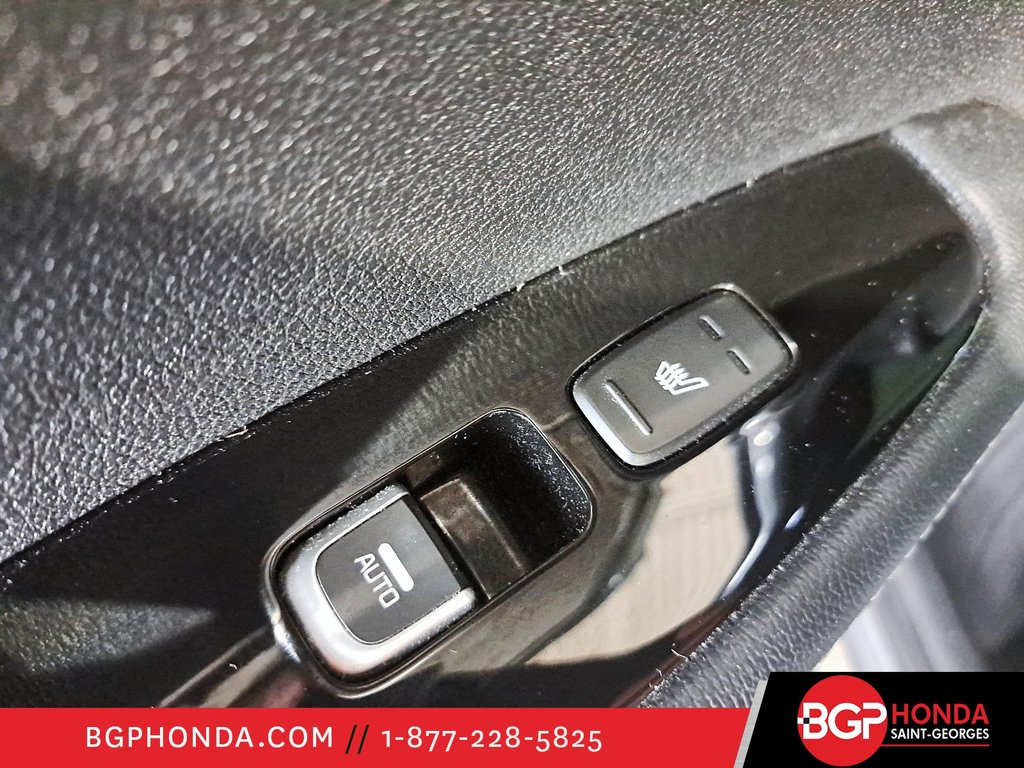 Kia Sorento SX V6 7 PASSAGERS 2017 à Saint-Georges, Québec - 12 - w1024h768px