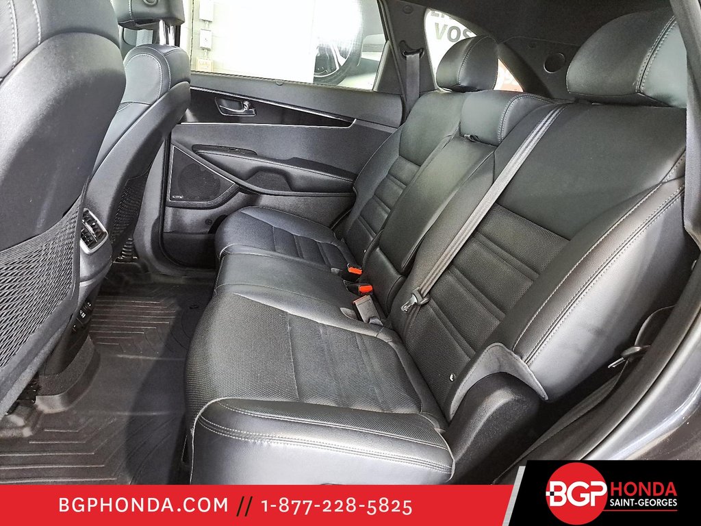 Kia Sorento SX V6 7 PASSAGERS 2017 à Saint-Georges, Québec - 9 - w1024h768px