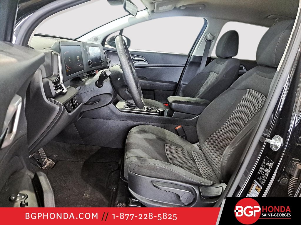2024 Kia Sportage LX AWD in Saint-Georges, Quebec - 9 - w1024h768px