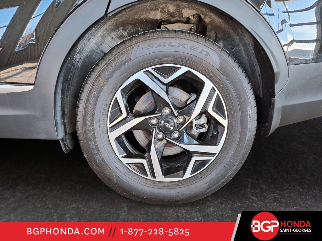 2024 Kia Sportage LX AWD in Saint-Georges, Quebec - 8 - w1024h768px