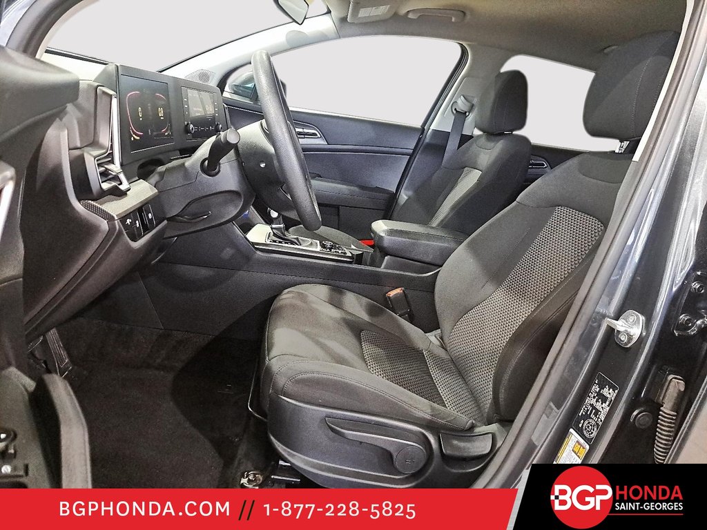 Kia Sportage LX AWD 2024 à Saint-Georges, Québec - 12 - w1024h768px