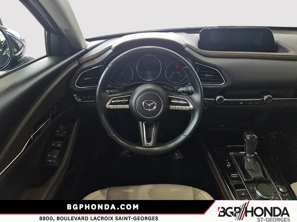 2023 Mazda CX-30 GT in Saint-Georges, Quebec - 10 - w1024h768px