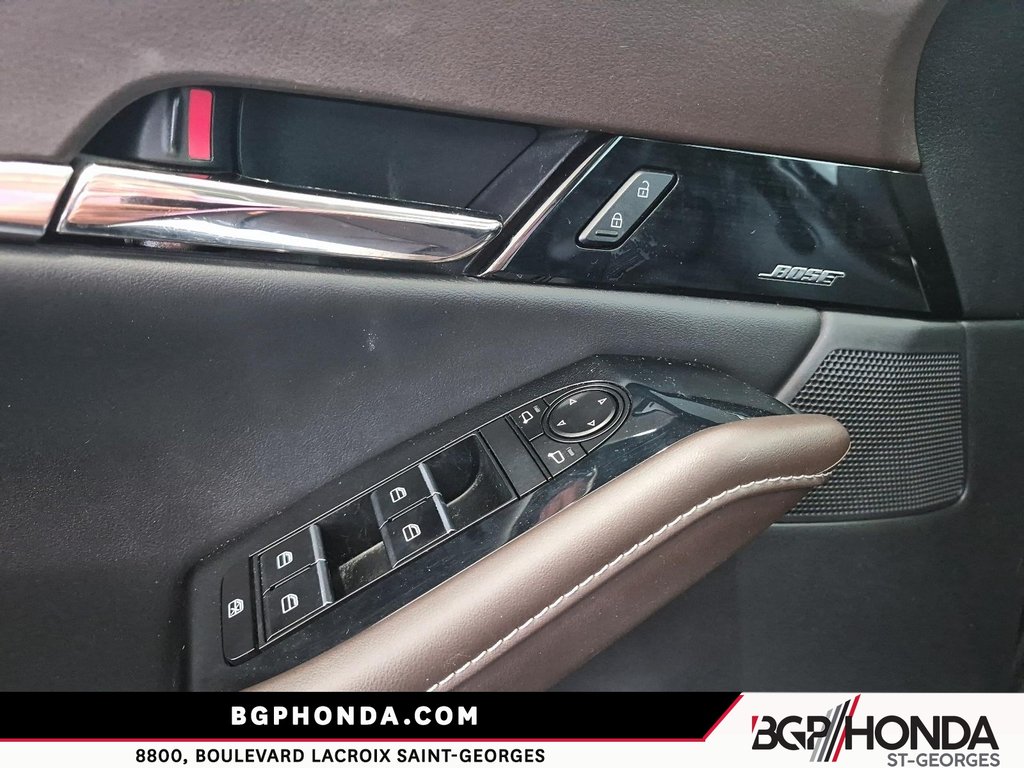 2023 Mazda CX-30 GT in Saint-Georges, Quebec - 9 - w1024h768px