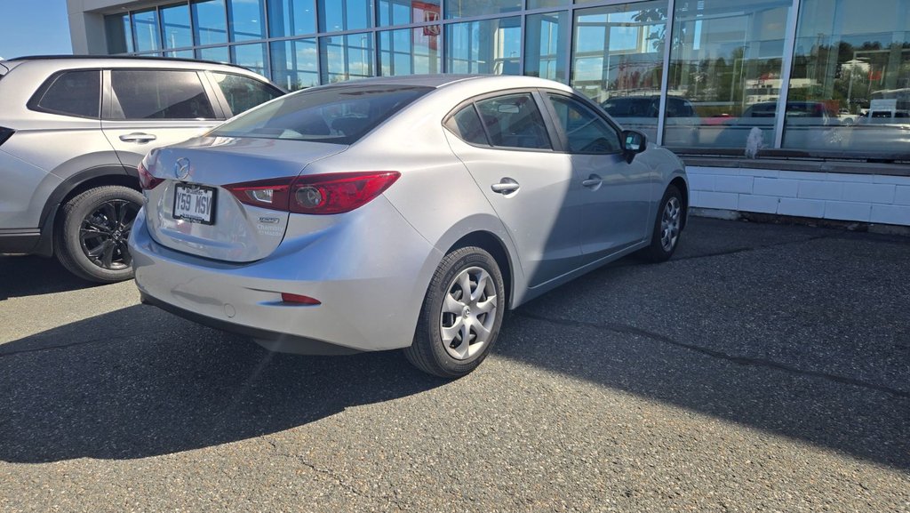 2017 Mazda 3 GX in Saint-Georges, Quebec - 4 - w1024h768px
