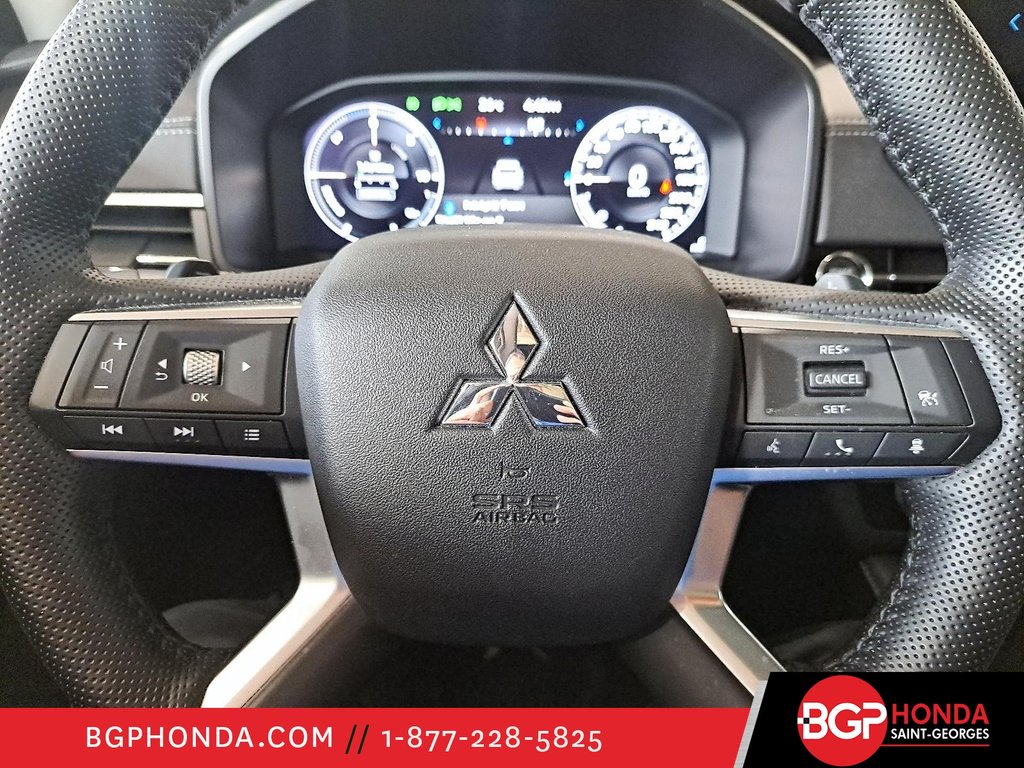 Mitsubishi Outlander Plug-In Hybrid SEL PHEV S-AWC 2024 à Saint-Georges, Québec - 15 - w1024h768px
