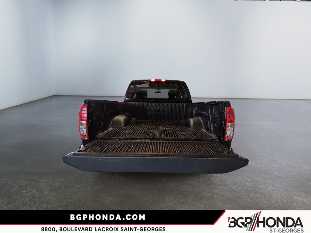 Nissan Frontier S 2015 à Saint-Georges, Québec - 16 - w1024h768px