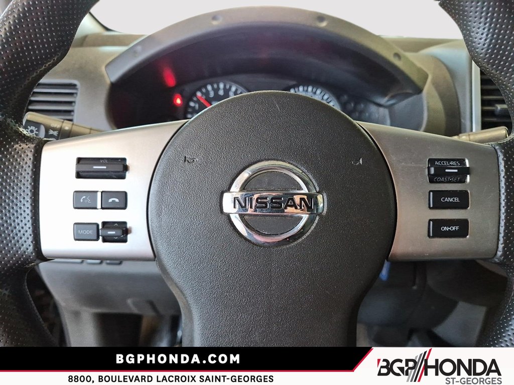 Nissan Frontier S 2015 à Saint-Georges, Québec - 11 - w1024h768px