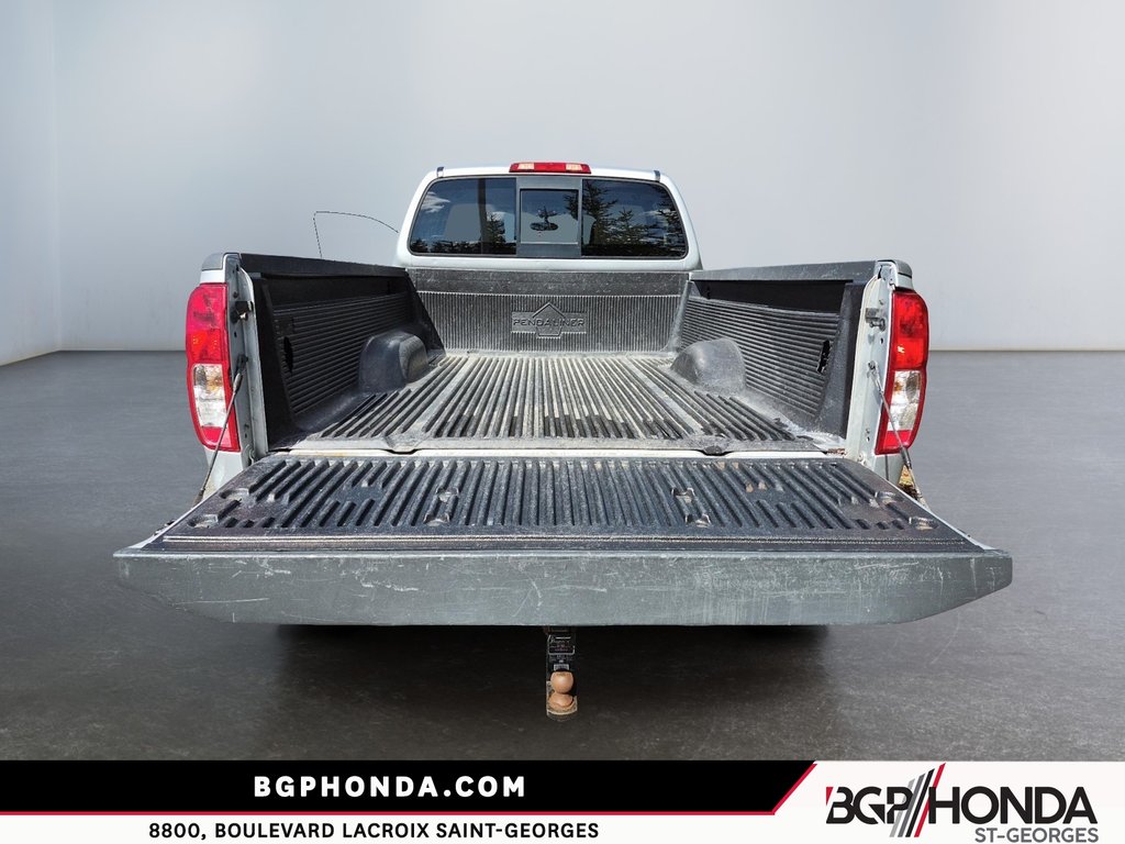 Nissan Frontier SV 4X4 2017 à Saint-Georges, Québec - 15 - w1024h768px