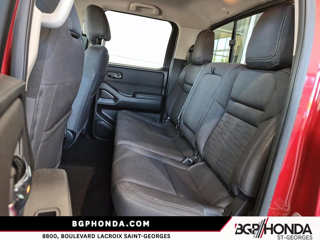 2022 Nissan Frontier SV 4X4 in Saint-Georges, Quebec - 7 - w1024h768px