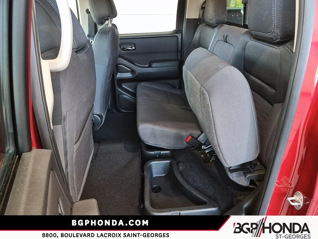 2022 Nissan Frontier SV 4X4 in Saint-Georges, Quebec - 8 - w1024h768px