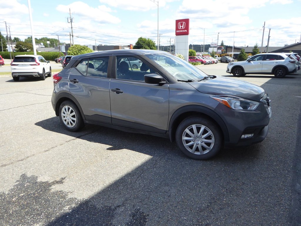 Nissan Kicks S 2019 à Saint-Georges, Québec - 2 - w1024h768px