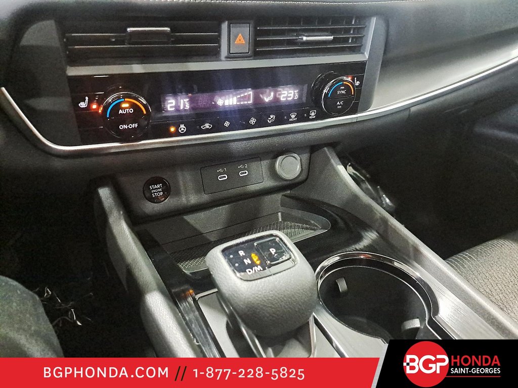 2025 Nissan Rogue SL AWD in Saint-Georges, Quebec - 15 - w1024h768px