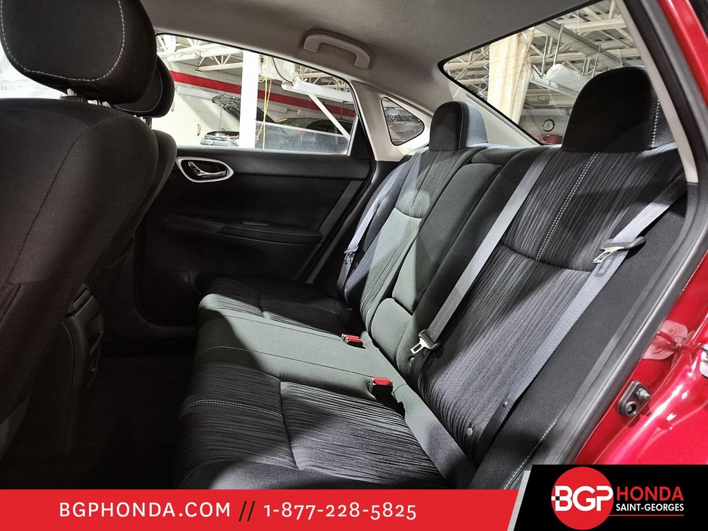 2018 Nissan Sentra SV in Saint-Georges, Quebec - 12 - w1024h768px