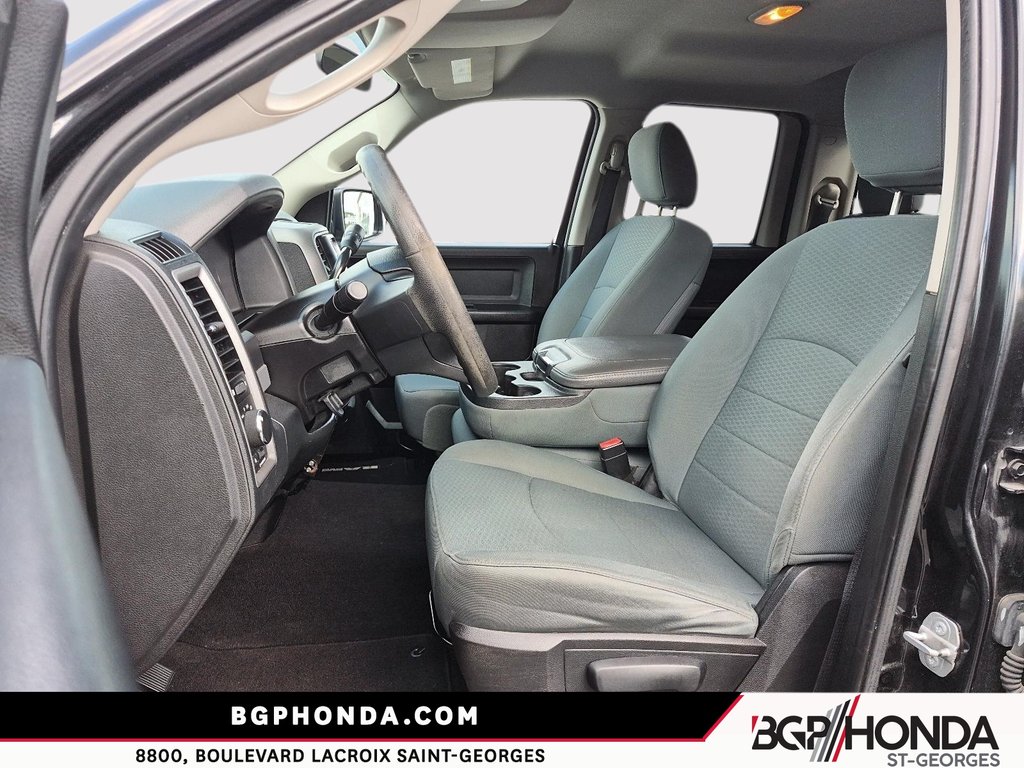2016 Ram 1500 ST 4x4 in Saint-Georges, Quebec - 10 - w1024h768px