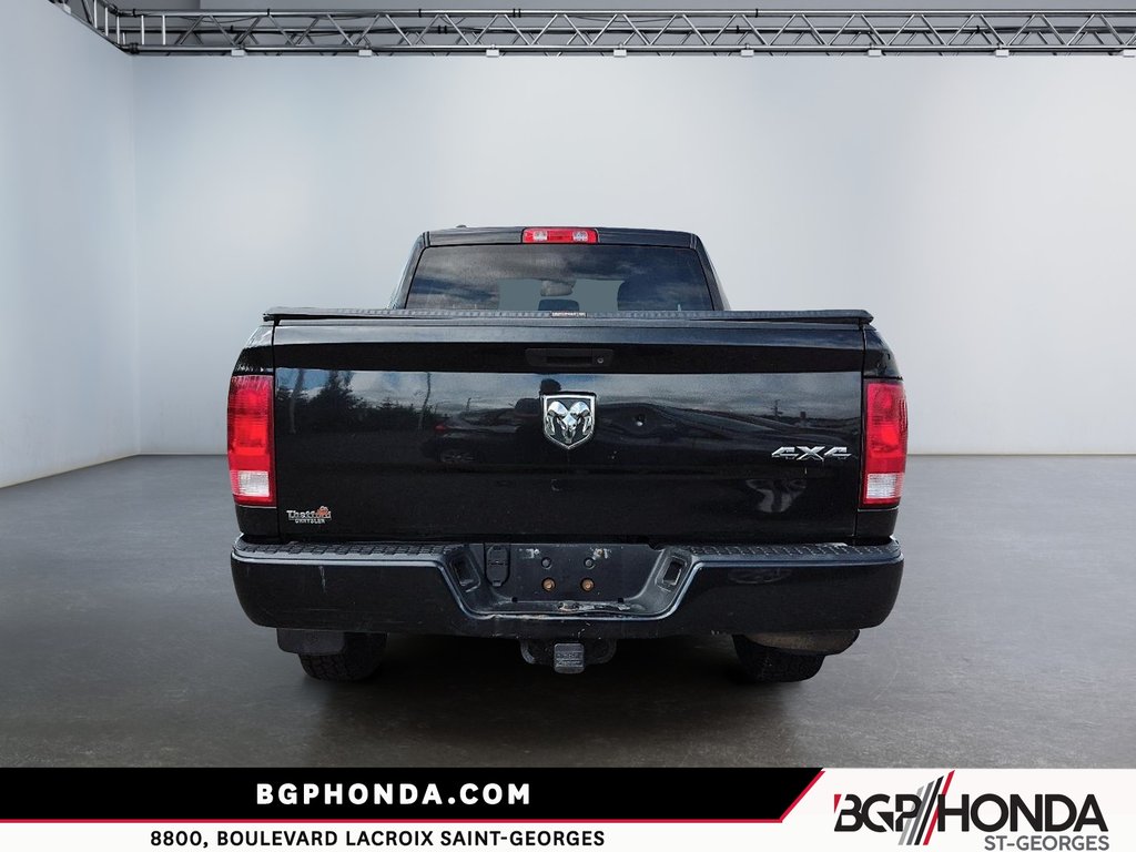 2016 Ram 1500 ST 4x4 in Saint-Georges, Quebec - 3 - w1024h768px