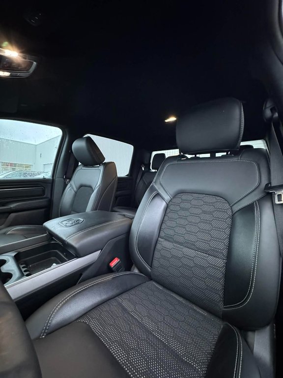 Ram 1500 SPORT 2025 à Saint-Georges, Québec - 2 - w1024h768px