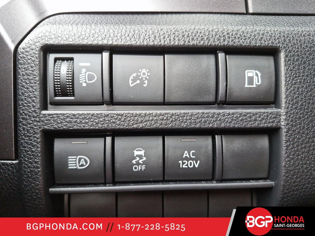 2025 Toyota 4Runner TRD SPORT in Saint-Georges, Quebec - 12 - w1024h768px