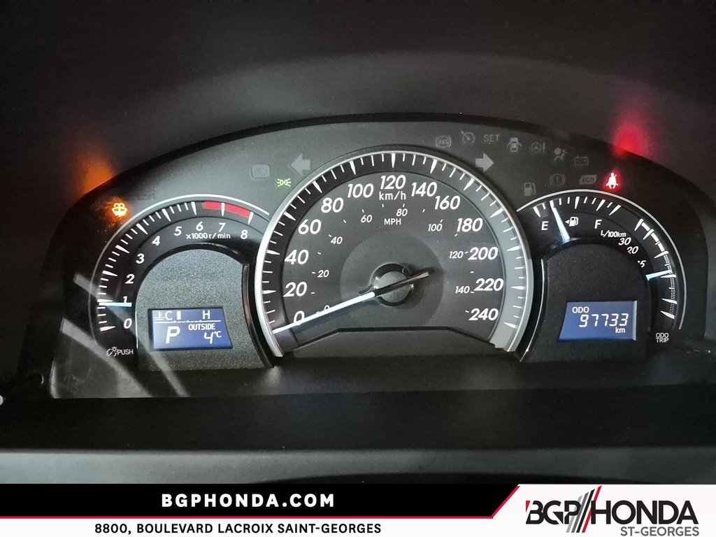 Toyota Camry LE 2012 à Saint-Georges, Québec - 13 - w1024h768px