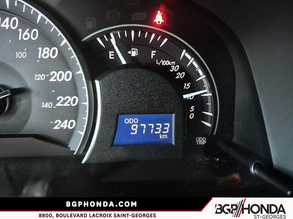Toyota Camry LE 2012 à Saint-Georges, Québec - 12 - w1024h768px
