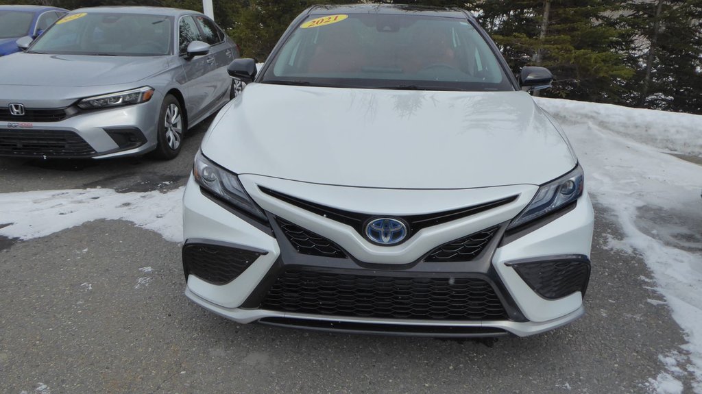 2021 Toyota Camry Hybrid XSE in Saint-Georges, Quebec - 2 - w1024h768px