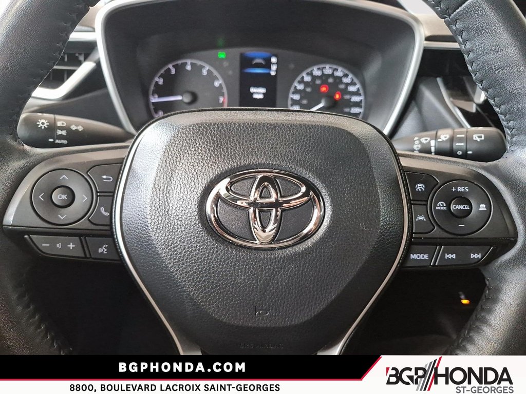 2024 Toyota Corolla Hatchback SE in Saint-Georges, Quebec - 12 - w1024h768px