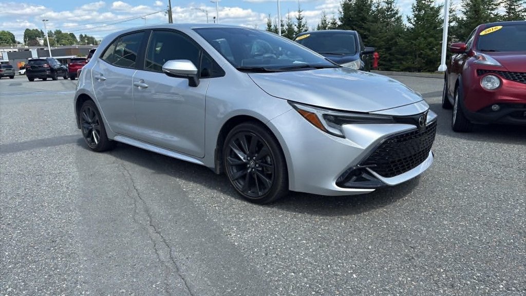 Toyota Corolla Hatchback SE 2024 à Saint-Georges, Québec - 3 - w1024h768px