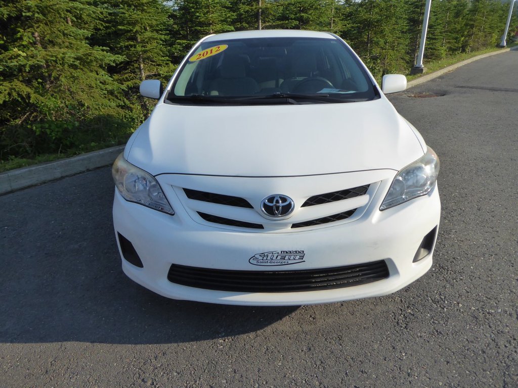 Toyota Corolla CE 2012 à Saint-Georges, Québec - 2 - w1024h768px