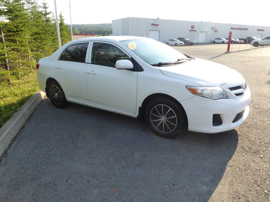 Toyota Corolla CE 2012 à Saint-Georges, Québec - 3 - w1024h768px