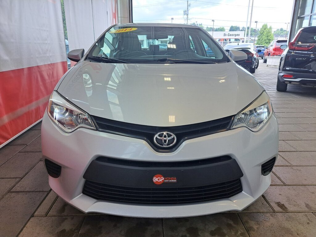 2014  Corolla in Saint-Georges, Quebec - 3 - w1024h768px