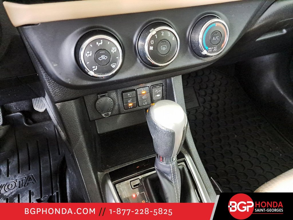Toyota Corolla LE 2015 à Saint-Georges, Québec - 14 - w1024h768px