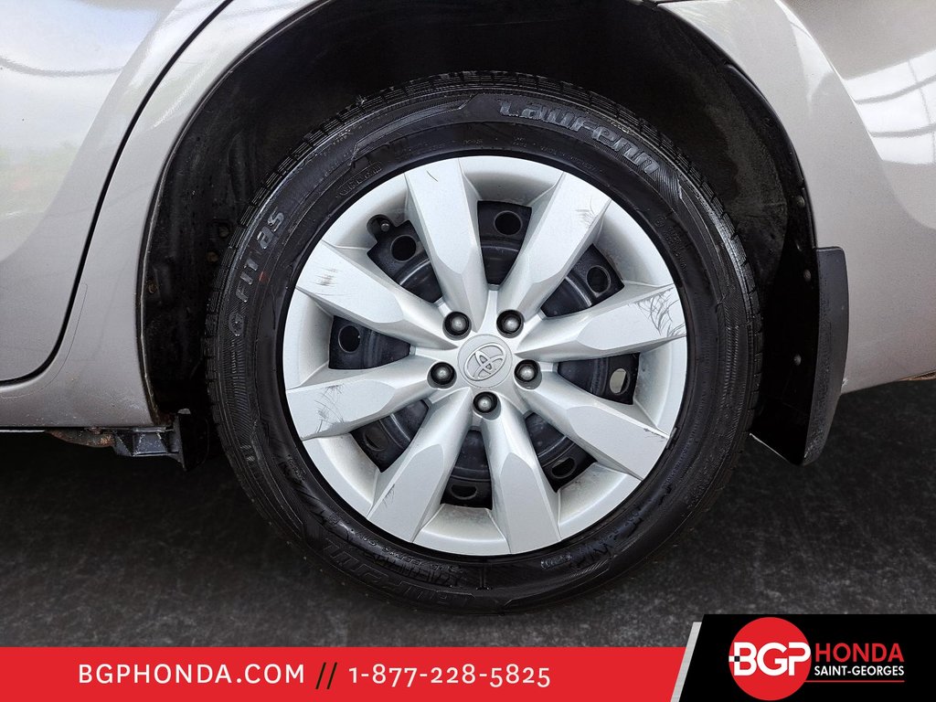 Toyota Corolla LE 2015 à Saint-Georges, Québec - 7 - w1024h768px