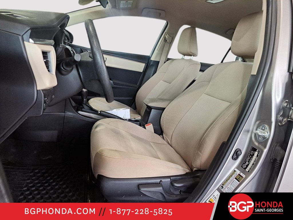 Toyota Corolla LE 2015 à Saint-Georges, Québec - 9 - w1024h768px