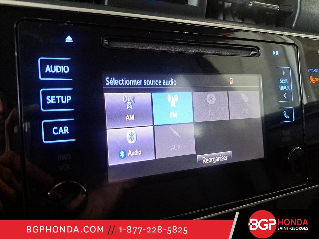 2018 Toyota Corolla LE in Saint-Georges, Quebec - 14 - w1024h768px