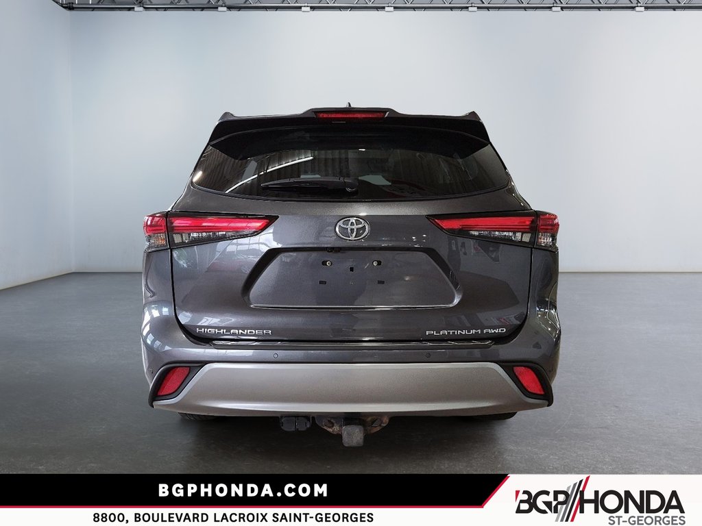 Toyota Highlander Limited 2022 à Saint-Georges, Québec - 3 - w1024h768px
