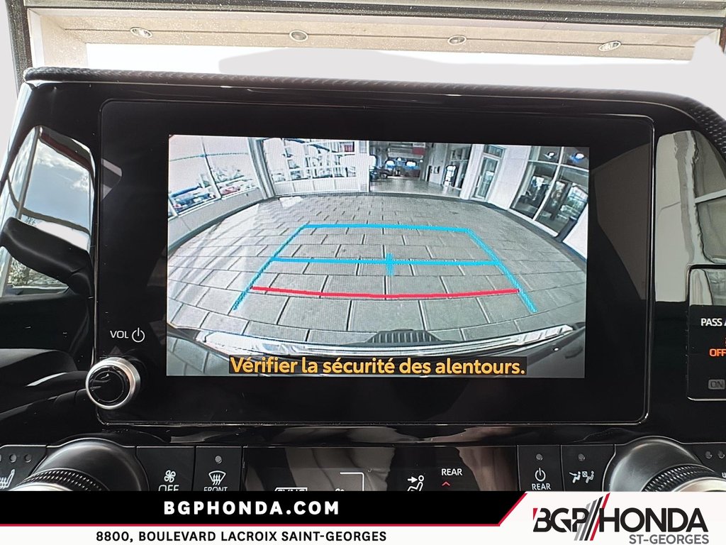 2023 Toyota Highlander XSE in Saint-Georges, Quebec - 17 - w1024h768px