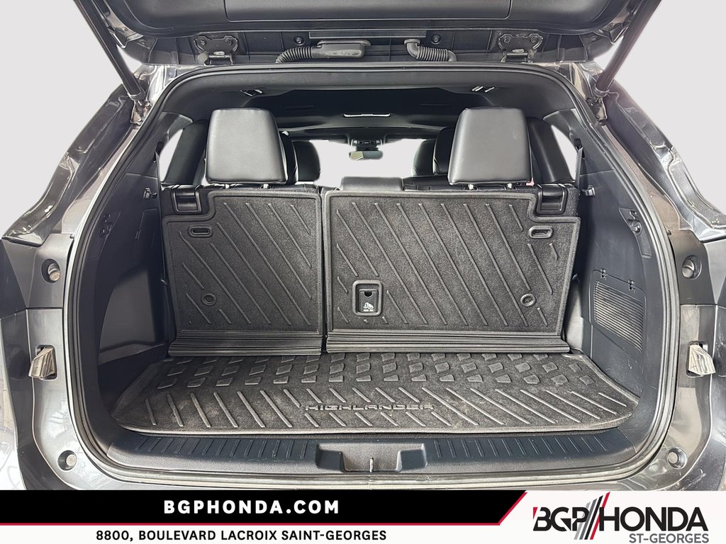 2023 Toyota Highlander XSE in Saint-Georges, Quebec - 6 - w1024h768px