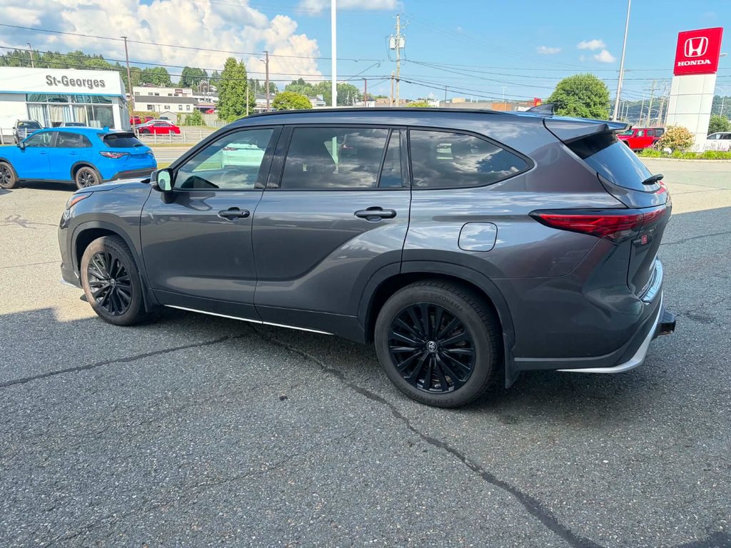 2023 Toyota Highlander XSE in Saint-Georges, Quebec - 5 - w1024h768px
